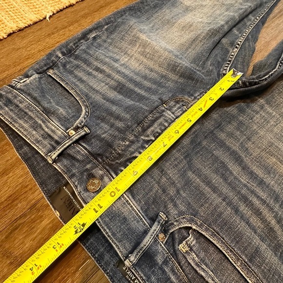 White House Black Market‎ Denim Jeans Ankle High-Rise Distressed Patched 12S - Picture 10 of 12